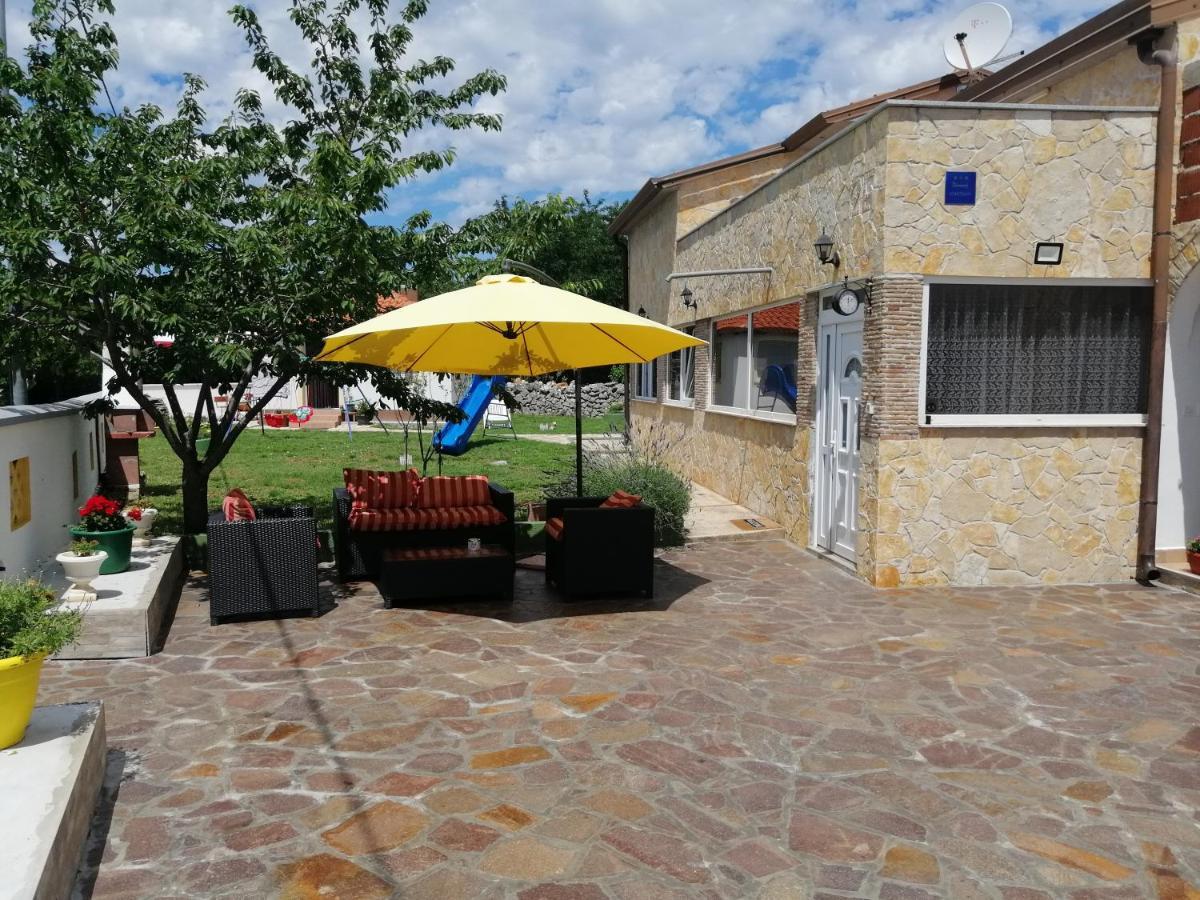 Apartment Goran & Nela Umag Exterior photo