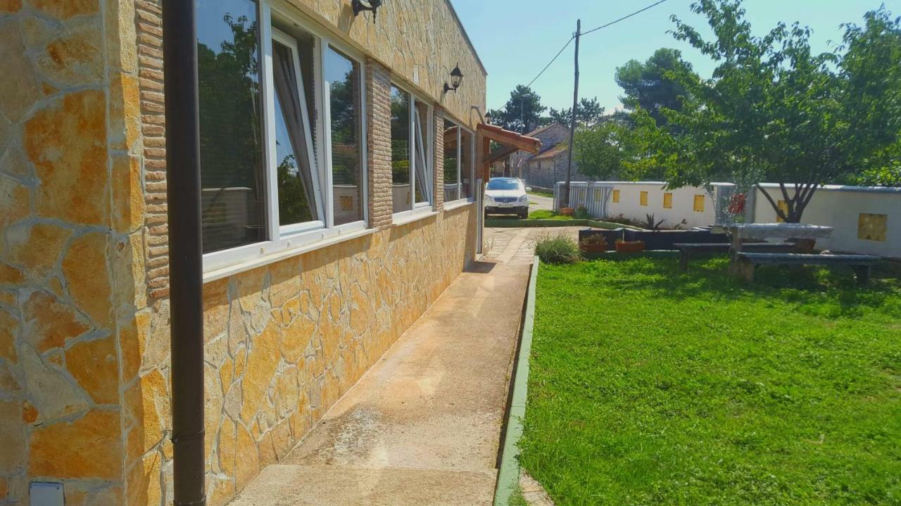 Apartment Goran & Nela Umag Exterior photo